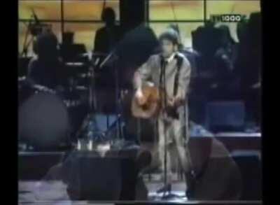 Restless Farewell at Sinatra's Birthday. Came back to this after Theme Time Radio Hour. Parting Glass--->Restless Farewell aka Dylan's My Way.