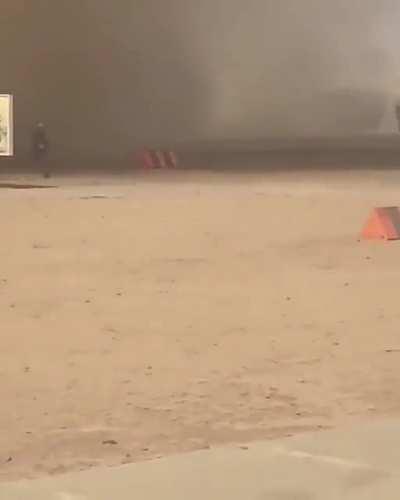 POV: You are trying to escape from sandstorm but it's too late