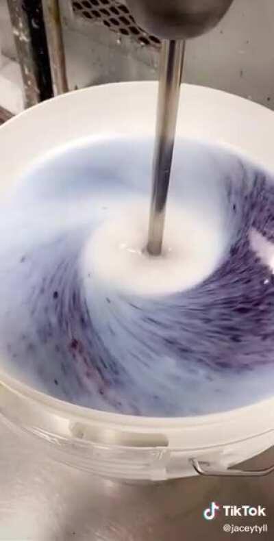 Love the way this paint mixes