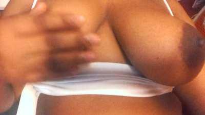Titties for my insomniac hornies