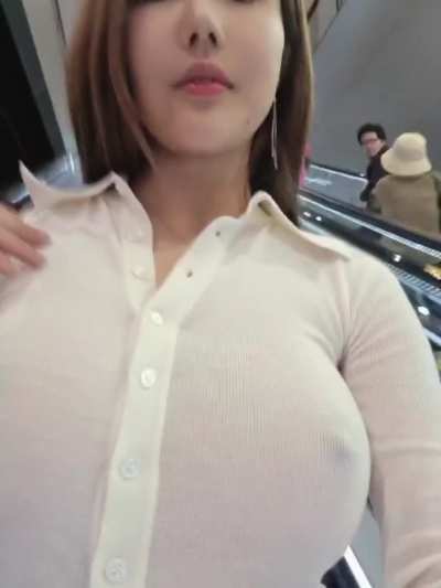 Love when people look at my nipples and do a doubletake