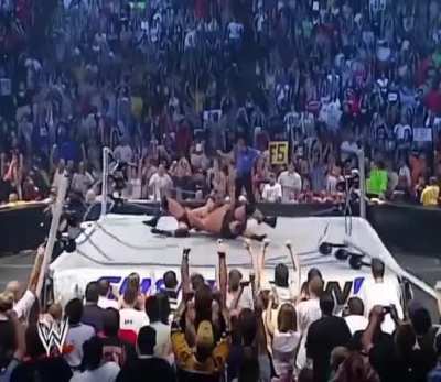 Remember when Brock Lesnar & Big Show destroyed the ring