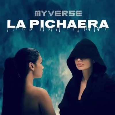 MyVerse ass in a tight skirt