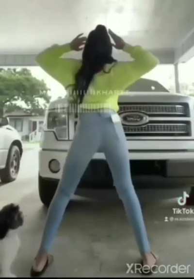 Macei slowed twerk loop