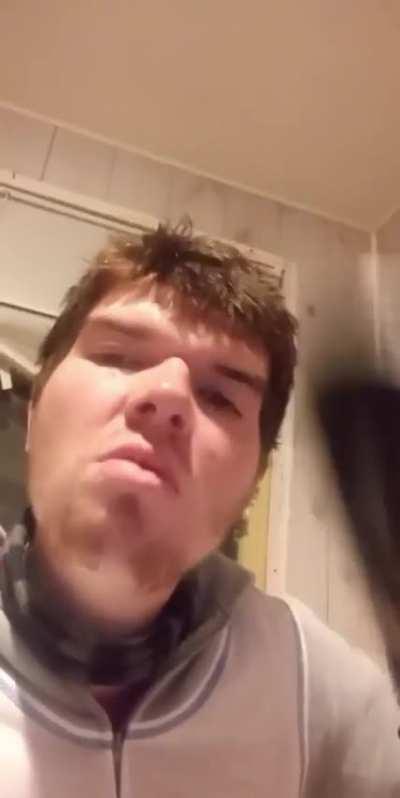 Tweaker gets catfished part 3