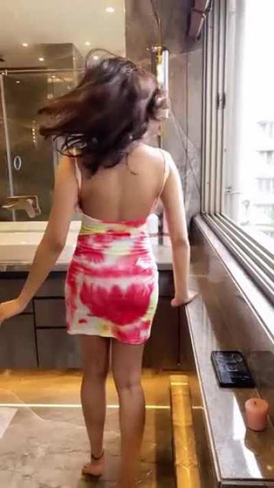 Her ass is getting bigger 🤤