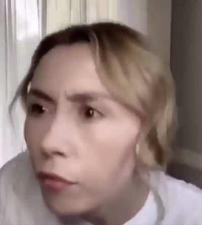 “Sona sell that Lich Bane and build Censer to peel me” 🙄