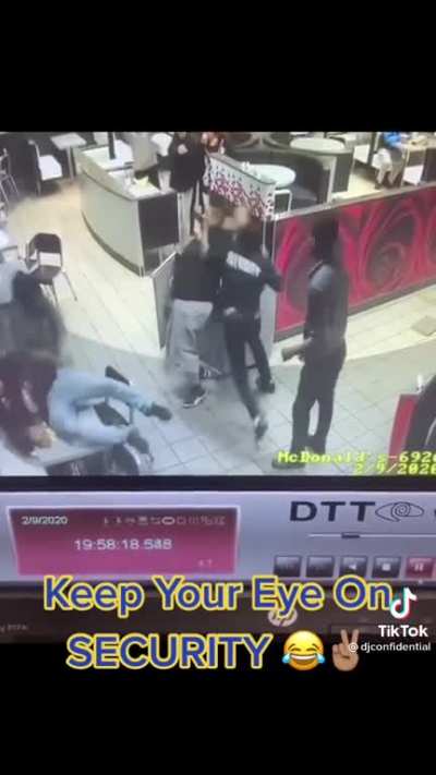 Unarmed but armed with these hands 👊🏻