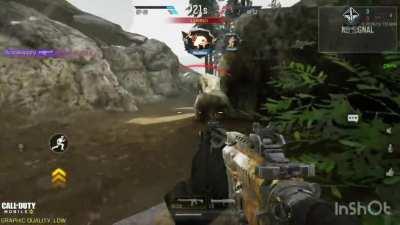 Gameplay from before and after the season 11 update. Both are low graphics high framerate, both are on the same phone, both are recorded after a similar amount of gaming. Devs, whatever you did, please undo next update as it really effects my gameplay. I 