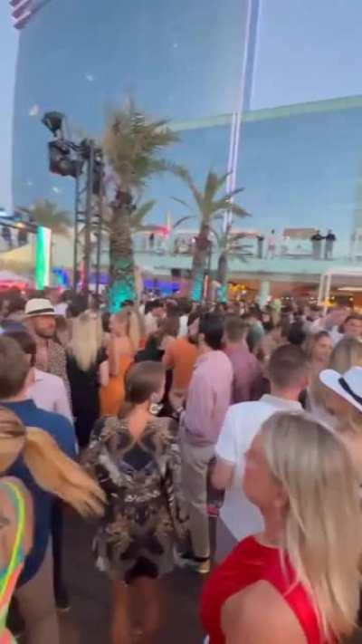 Kenia Gonzalez (@keniamusicr)