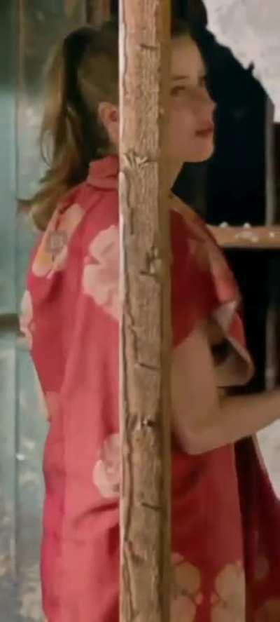 Amber Heard getting ready to end your NNN early