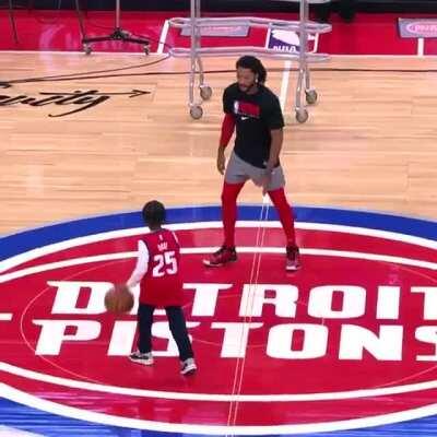 It's awesome to see how much fun these kids are having with their fathers and how much these player love to have them involved.