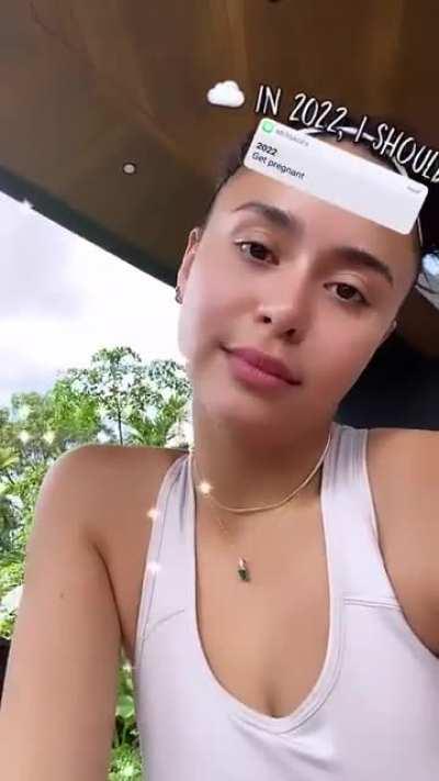 Yassi Pressman