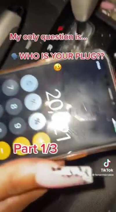 My friends brain stopped working. I asked her to enter 2021 in the calendar and this happened. 😩