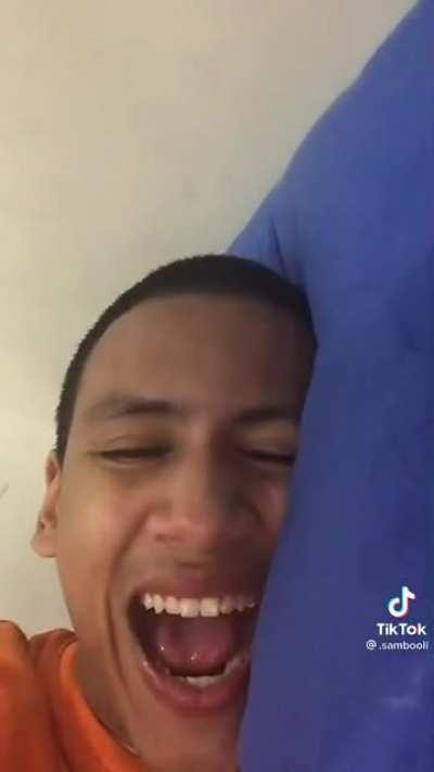 قال هوموز homos