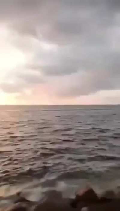 Chinese tourist on a Sri Lankan train