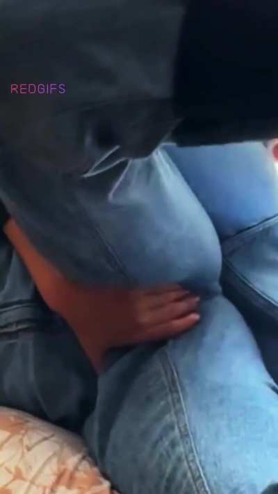 Me n bestie rubbing each other after college