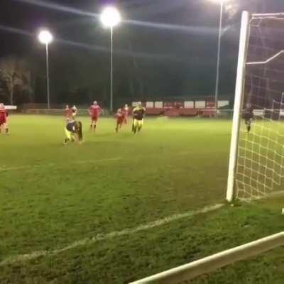 За такое бить нужно