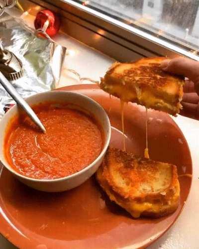 Nothing Like Homemade Tomato Soup and Grilled Cheese