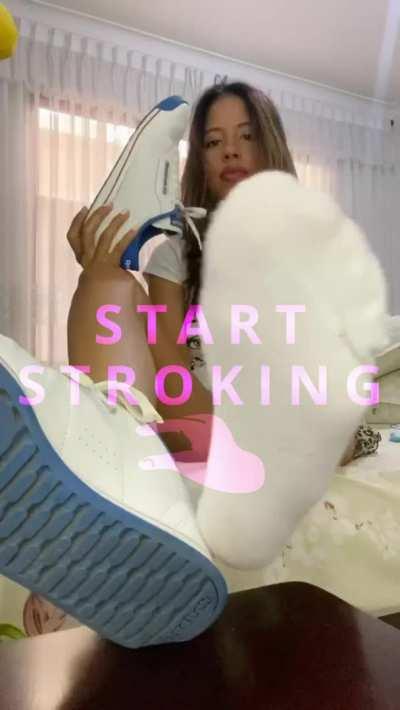 30 Second Premature Ejaculation Training Joi [feet] [humiliation]