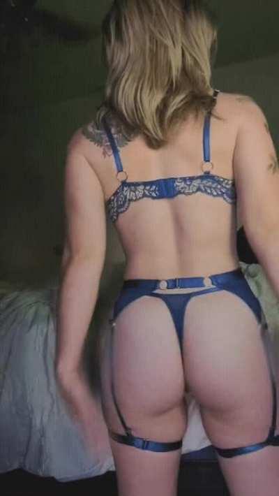 I bet you'd like to cum on this ass, you gooner 😘