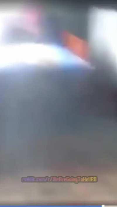 Am băgat spreiu in soba, AMA!