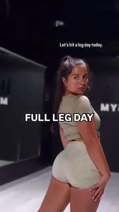 Holy Shit !! 🍑🤤