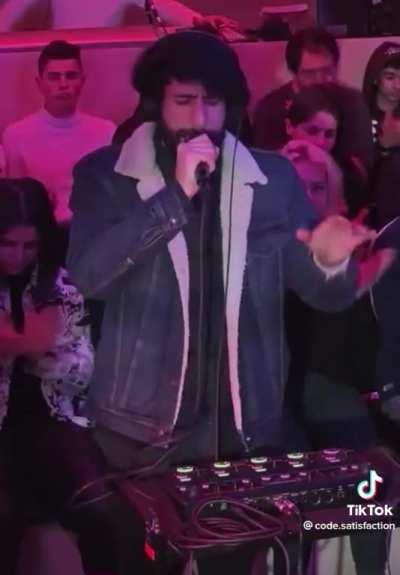 Beatboxing Gansta's Paradise