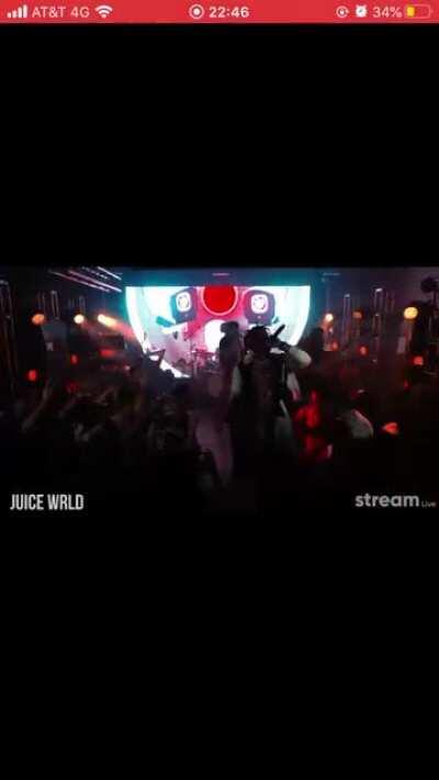 Juice WRLD sings an unreleased song