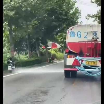 tanker guy being a bro