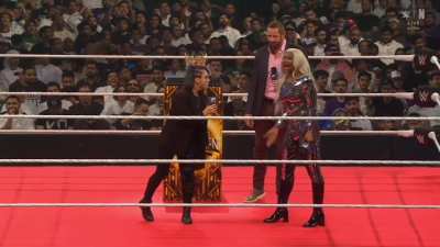 Jade & Asuka's face off before their Queen of the Ring match gets interrupted by Naomi! (SD - 6/27/25)