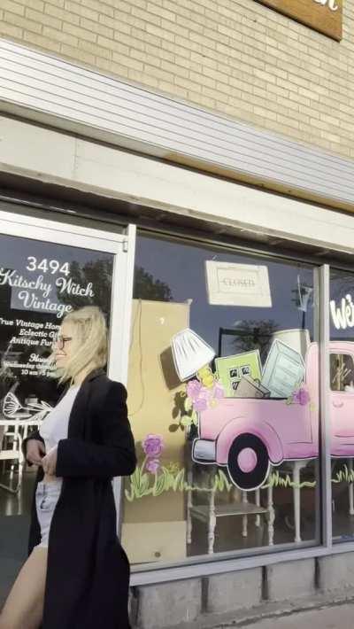 Busy streets are made for flashing :P