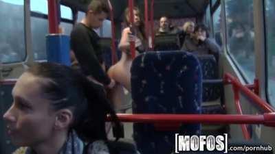 Bonnie Shai Fucking in A Bus