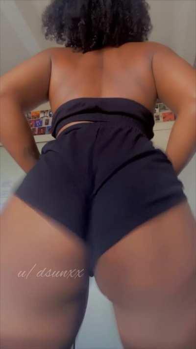 Bounce, Shake, Twerk