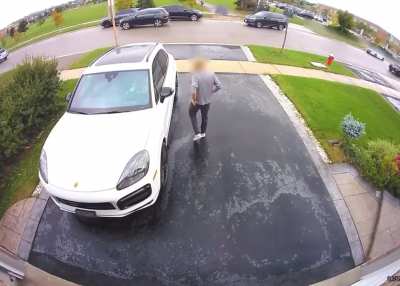 Even the shordies carjacking now 🩸clot 🤦🏿‍♂️