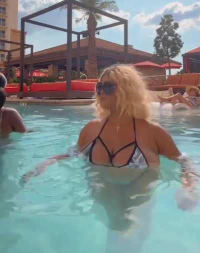 FUCKING MELONS 🍉🍉🍉