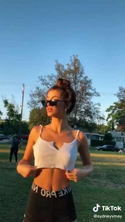 Pokies and lil bit see through