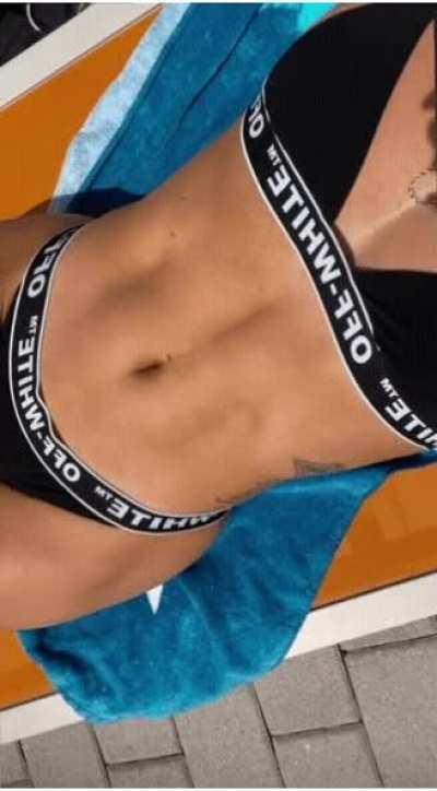 Sonya Deville's body