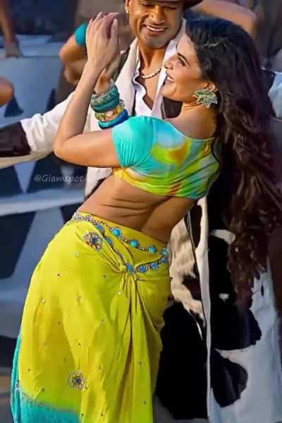 Jacky’s 39 and her hips move like that. Unreal goddess