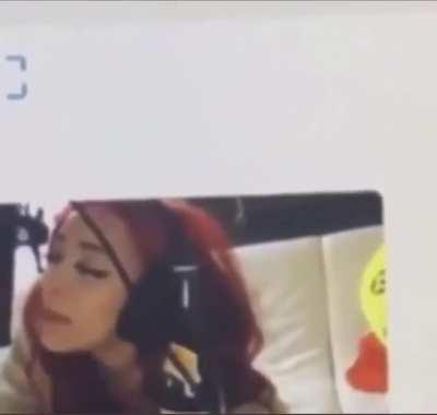 Doja moaning on tinychat