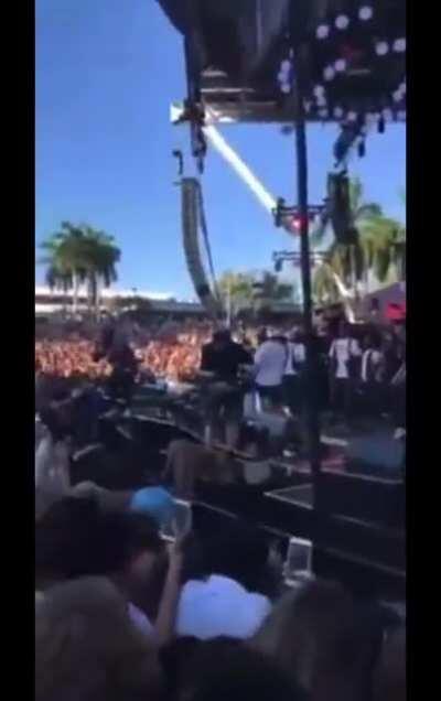 Carti falling in 3 different fucking angles