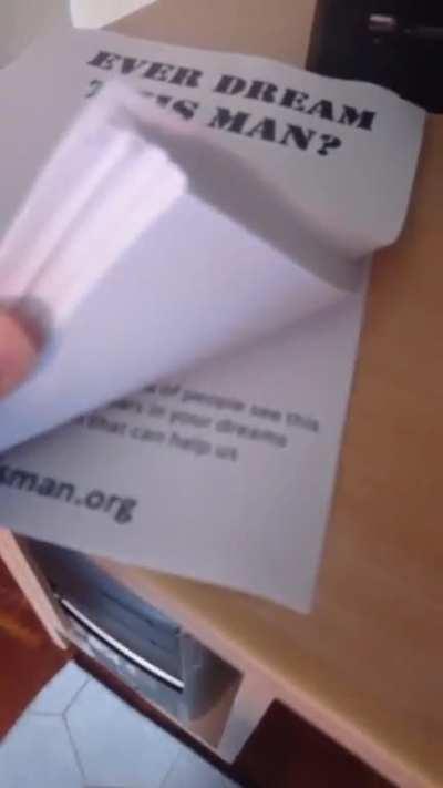 Sono pronto a riportare in vita un vecchio meme di maggio 2022 attaccandoli in giro per la città 