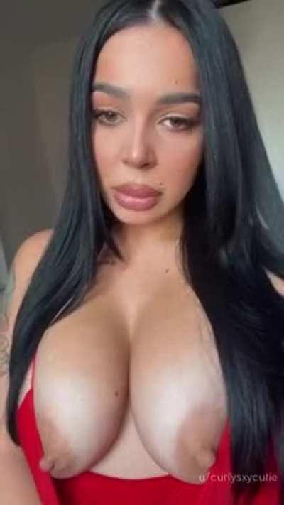 It's important to keep my pussy wet and happy!