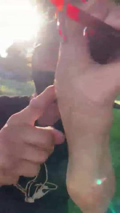 An immigrant father asked the woman not step on his friend’s pet turtles and this is how she reacted