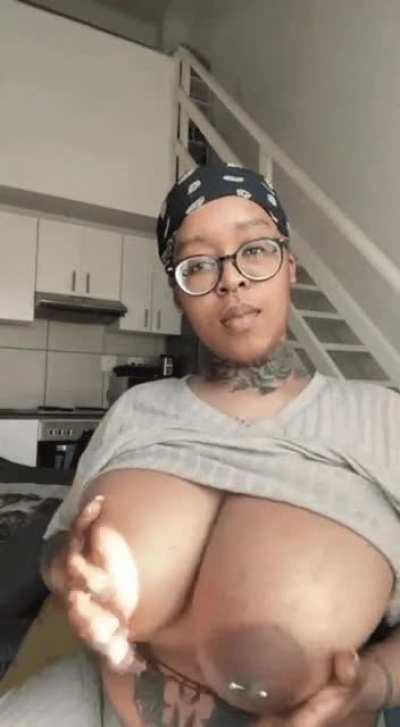 bbw boobies from an African milf