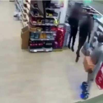 Nigga robbed the store on a hover board😭😭🤦🏿