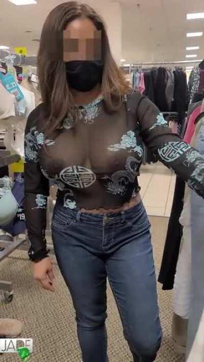 I Know How To Get Guys To Enjoy Shopping