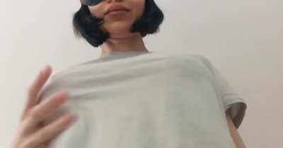 Am I girlfriend material?