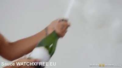 [/r/fullxx2018]Alison Avery Party For One