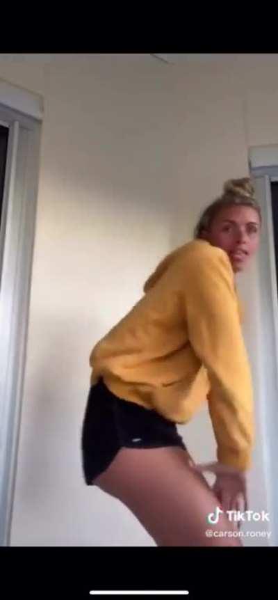 carson throwing ass (old & rare)